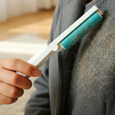 Brosse anti poil ThisBrushPet bleu manteau chien