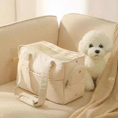 Chien sac de transport carpets beige blanc côté chien