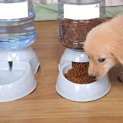 Distributeur de croquettes CroDis brun boire manger chien