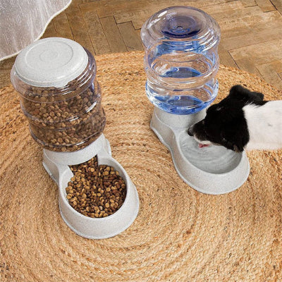Distributeur de croquettes CroDis manger, boire brun, chien