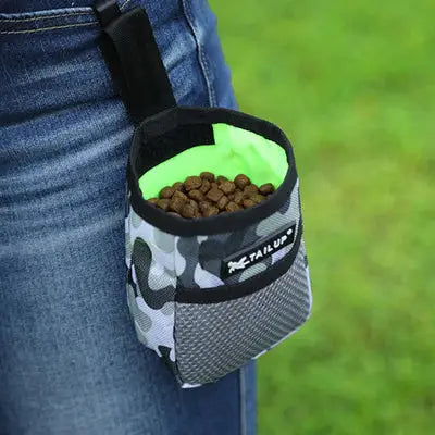 Sac à friandises pour chien TheCandyBag gris ceinture chien