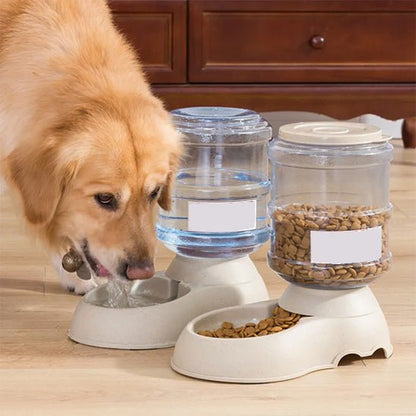distributeur-de-croquettes-crodis-chien-brun