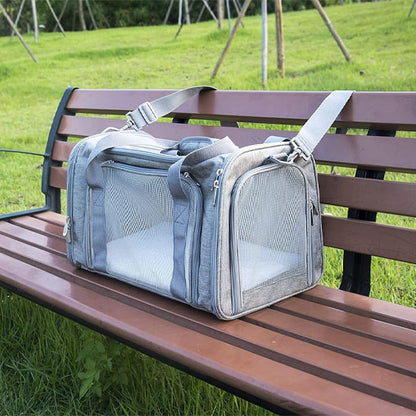 sac-de-transport-pour-chien-backpack-gris-table-chien